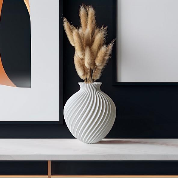 The Donatella Vase - Thumbnail view 2