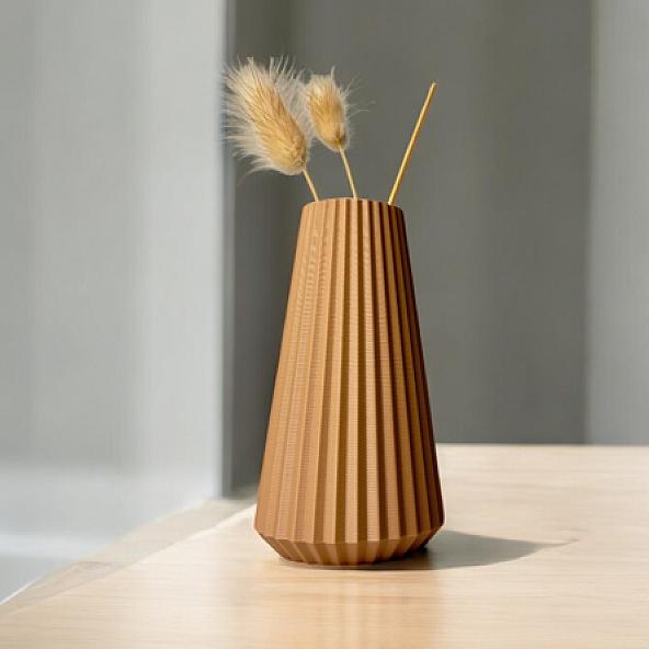 The Cone Vase - Thumbnail view 3